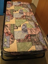Klappbares Gästebett mit Rollen und Schutzhülle ungebraucht ; 1,80 x 075 m