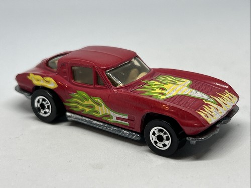 Hot wheels corvette - hot, stingray