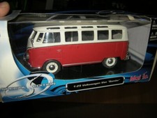 1:25 Maisto VW T1 Bus Samba rot /weiß in OVP