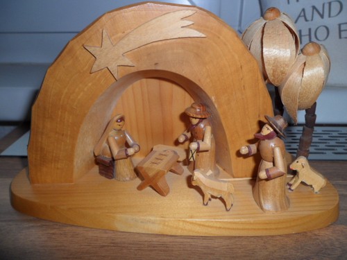 Sehr schöne weihnachtskrippe - schöne,