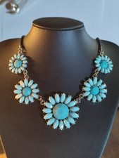 Damen Halskette & Ohrringe