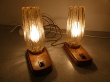 2 alte Nachttischlampen Holz