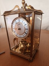 * Schöne * SCHATZ * Jahresuhr / Tischuhr / Uhr *