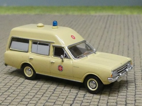 Brekina opel rekord c - brekina, ktw