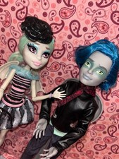 Monster High Liebe in Scaris - Rochelle Goyle und Garrot du Roque