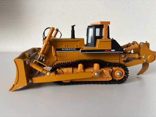Komatsu planierraupe d475a - planierraupe,
