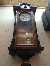 Wanduhr Pendeluhr