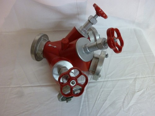 Feuerwehr verteiler eingang - verteiler, b