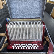 Vintage Hohner Corona II Accordion Red Pearl Made in Germany Bitte Lesen