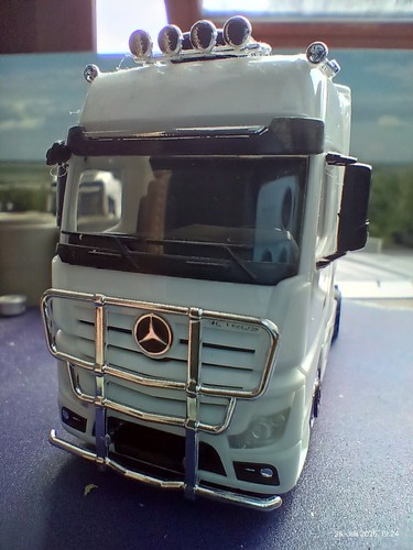 Herpa daimler trucks - trucks, actros