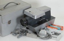 Rollei P11 Dia Projektor 6x6 und 24x36 Objektiv Heidosmat 1:3,5 110-160mm