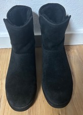 Neuwertge schwarze kuschelige