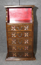 Mediterane Herren-Kommode um 1920...