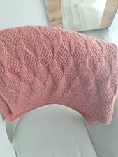 Handgestrickte Babydecke