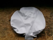 Neue Satteldecke weiß