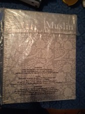 Ashmore, Sonia, Muslin