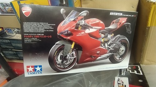 Tamiya 14129 12 ducati - -,