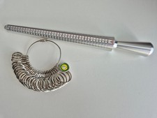 Seut aus Ringstab und Ringgrößenmesser von 12mm bis 23mm wie NEU