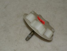 Toyota Yaris 2004 LHD Reserverad Halter Bolzen Mutter Klammer Halter Schraube