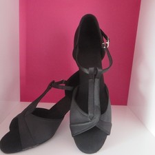 Tanzschuhe Schwarz Veloursohle gepolsterte Innensohle Stoff Abs. 7,5 cm Gr.39