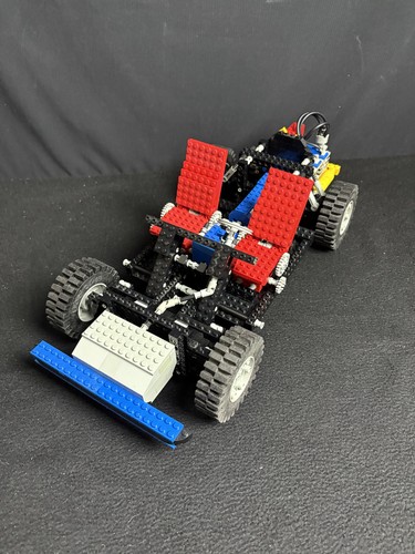 Lego 8860 car chassis technic - lego,