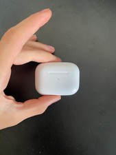 Apple AirPods Pro mit