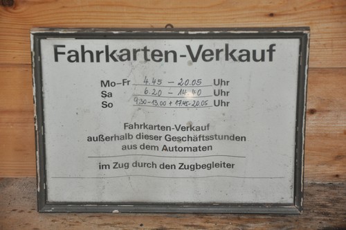 Altes schild ddr - altes,