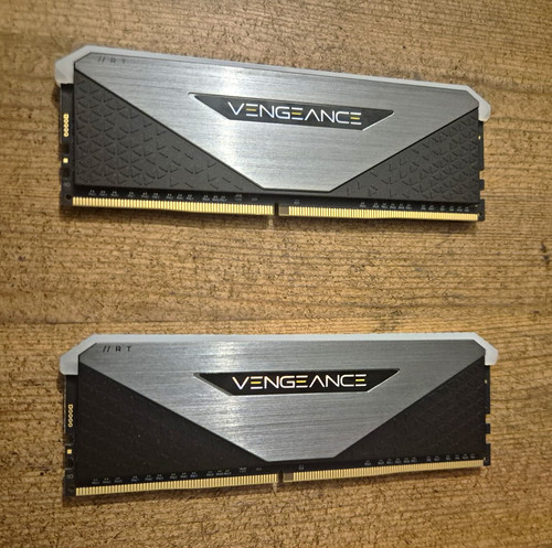 Corsair vengeance rgb 32gb - vengeance,