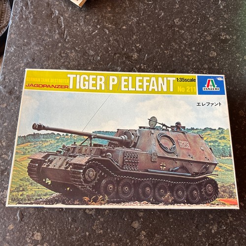 Italeri 211 - italeri,