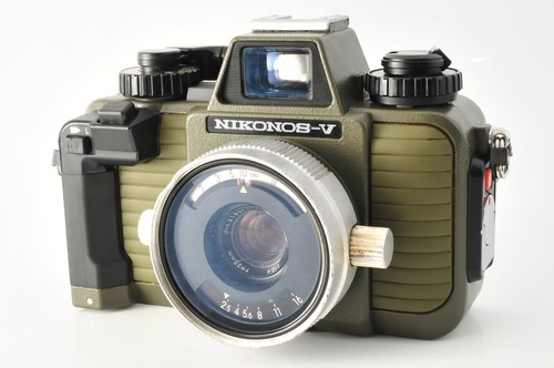 Lesen near mint nikon v - [,