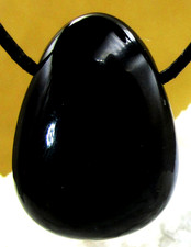 ONYX   TROPFEN  Trommelstein