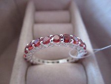 Roter Granat-Ring - 3,73 ct