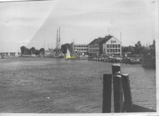 Foto Segelschiff WILHELM PIECK im Hafen Greifswald, DDR ~1970, 7x11 cm, echt