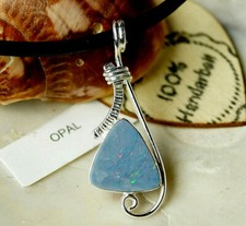 Vintage Design Kettenanhänger 925er Silber Boulder-Opal Blau Feueropal Anhänger