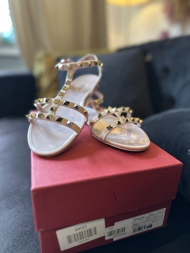 Valentino garavani rockstud - garavani,