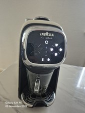 Lavazza In Black