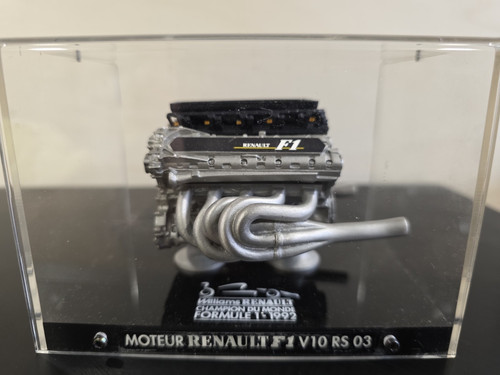 Renault v10 03 - f1,