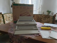 Olivetti Lettera E504 Elektrische Schreibmaschine + Anleitung