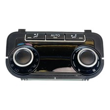 Klimabedienteil hinten