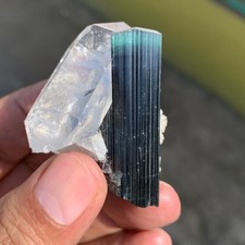 Wunderschöner Blue Cap Turmalin & Quarzkristall 46,9 Gramm - natürliche...