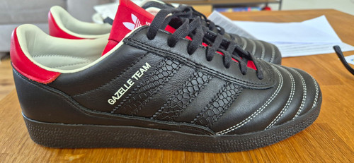 Adidas gazelle team sneaker - team,