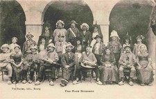 Drehleier Vielle a Roue Musikinstrument Bourg en Bresse Noce Bressane 