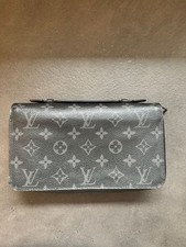Louis Vuitton Zippy XL Wallet