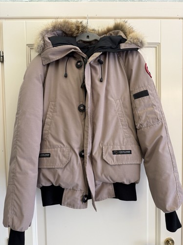 Canada goose bomber chilliwack - canada,