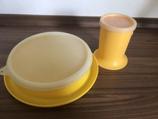 TUPPER Teller u.Becher retro