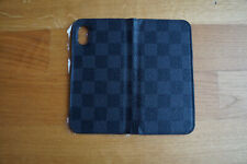 Louis Vuitton iPhone Case in Damier Graphite Canvas