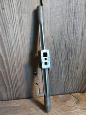 Windeisen Schmied alt antik Gewindeschneider Werkzeug Vierkant Gewinde