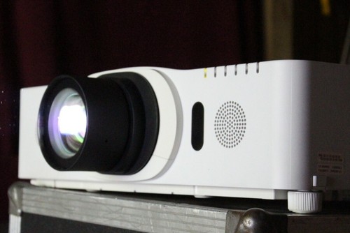 Hitachi wu8440 beamer - *hitachi, cp-wu8440*beamer