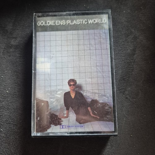 Goldie ens plastic world - goldie,