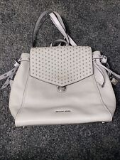 NEU MICHAEL KORS Rucksack Bristol Medium Nieten Leder Pearl Grey